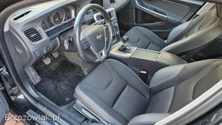 Volvo V60 2.  0D 136KM 5 cyl 2014