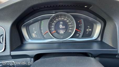 Volvo V60 2.  0D 136KM 5 cyl 2014