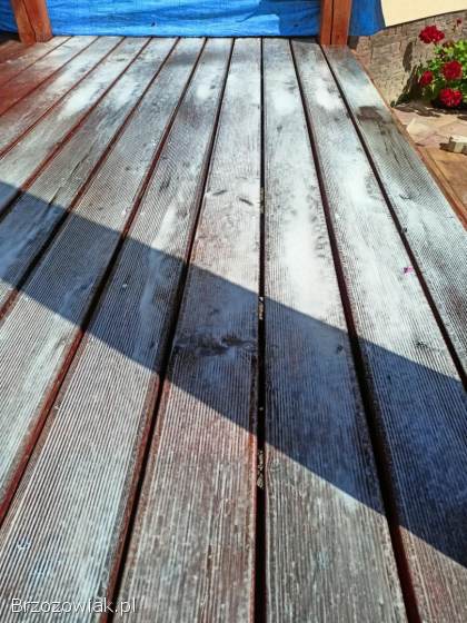 Mycie i czyszczenie tarasów drewnianych