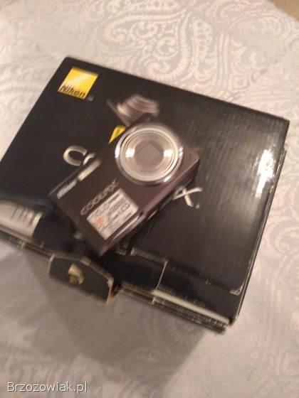 Aparat fotograficzny NIKON Coolpix S550