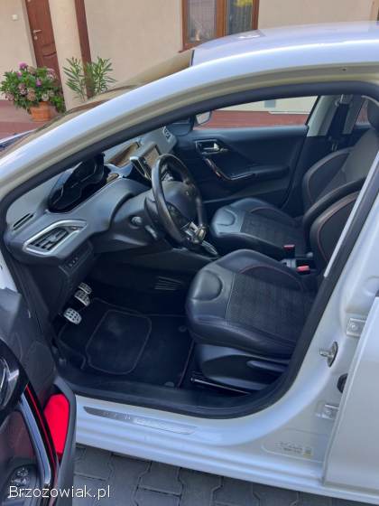 Peugeot 208 GT Line 2016