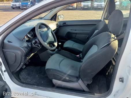 Peugeot 206 plus 1.  4HDI 68km 10r 2010