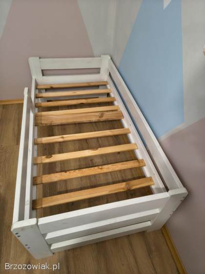 Łóżko dziecięce drewniane 160x80 z materacem