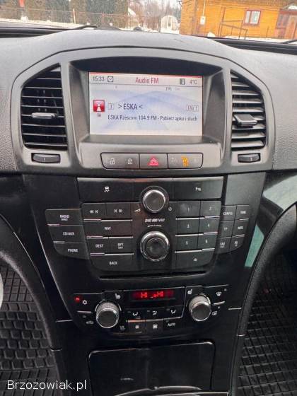 Opel Insignia Cosmo 2011