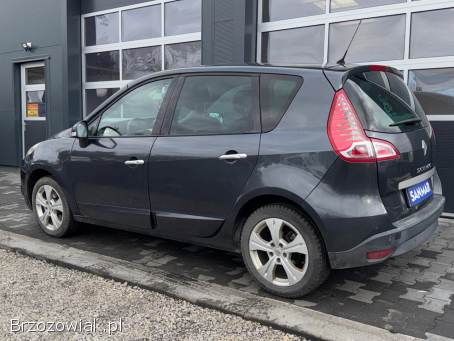 Renault Scenic 1.  6i 16v 110KM 2010