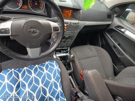 Opel Astra 1.  6 2004