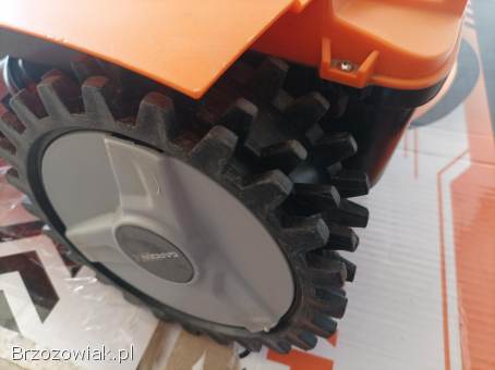 Robot koszący GardenX H-750