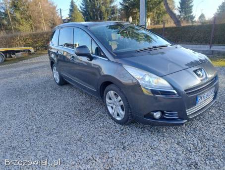 Peugeot 5008 2013