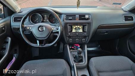 Volkswagen Jetta 1.  4TSI 125KM 2015