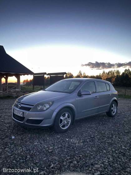 Opel Astra H 2004