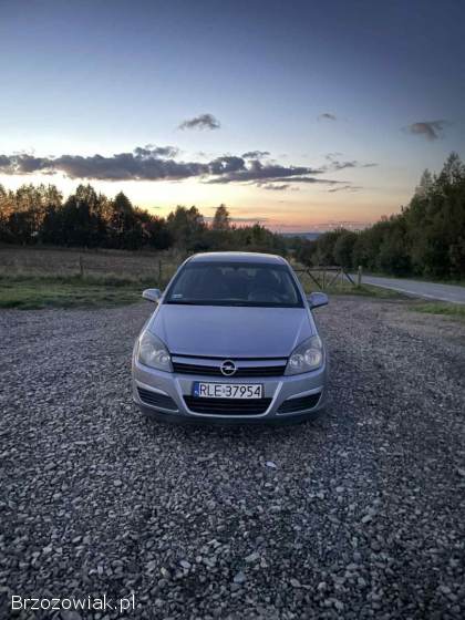 Opel Astra H 2004