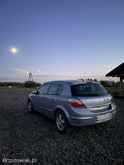 Opel Astra H 2004