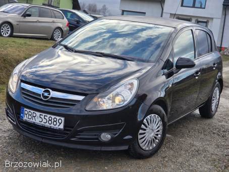 Opel Corsa 1.  4 2008