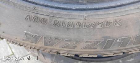 245/45r18 Bridgestone,  zimowe 2 opony 18 cali,  8mm,