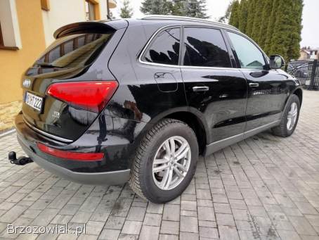 Audi Q5 S-LINE 2,  0TDI CR QUATTRO 4X4,  ledy skora,  navi,  hak,  2015 rok