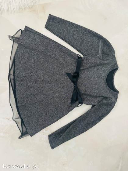 Sprzedam sukienki dla dziewczynki rozmiar 122