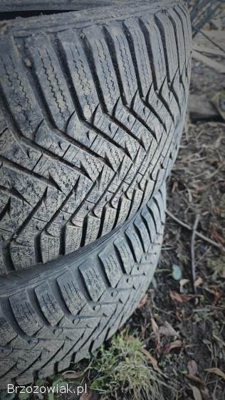 Sprzedam 2 opony Zimowe 245/40 R18