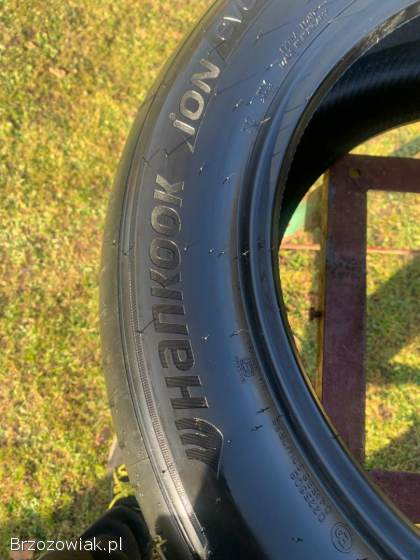 Sprzedam nowe opony 18 235/55 letnie.