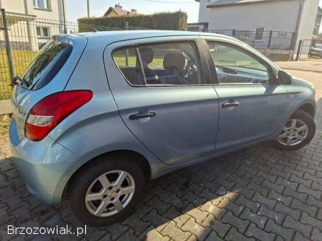 Hyundai i10 Benzyna 1.  2 2010