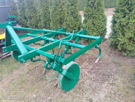 Kultywator 1.  8 metra do C330 T25