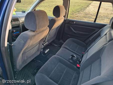 Volkswagen Golf Hatchback  1999