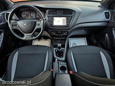 Hyundai i20 Szklanydach/Navi 2018