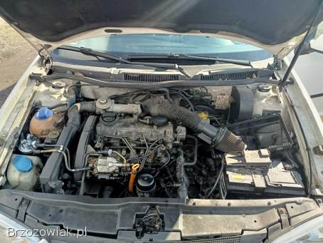 Volkswagen Golf 1.  9TDI 90km 98r 1998