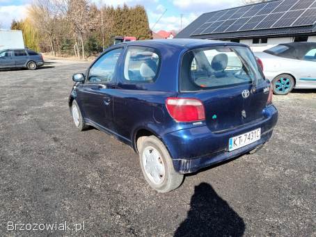 Toyota Yaris 1.  0 00r 2000