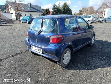 Toyota Yaris 1.  0 00r 2000