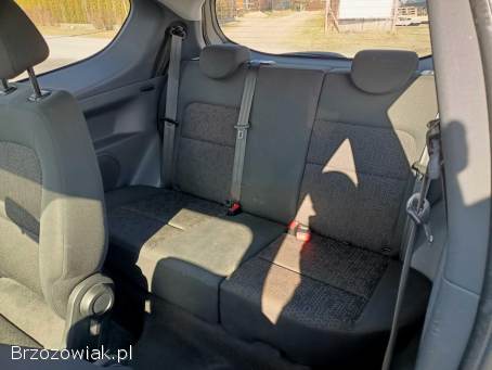 Mitsubishi Colt 1.  1 09r 2009