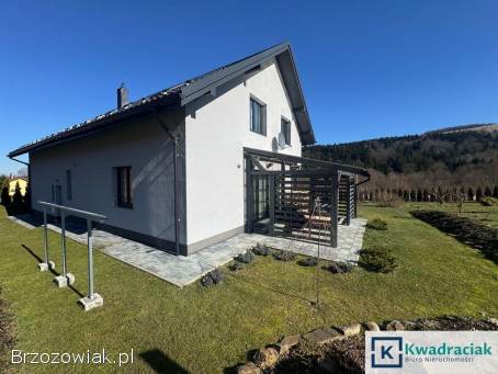 Przestronny dom w Beskidzie Niskim.