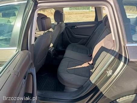 Volkswagen Passat 1.  6TDI 105km 13r 2013