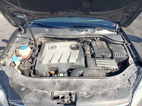 Volkswagen Passat 1.  6TDI 105km 13r 2013