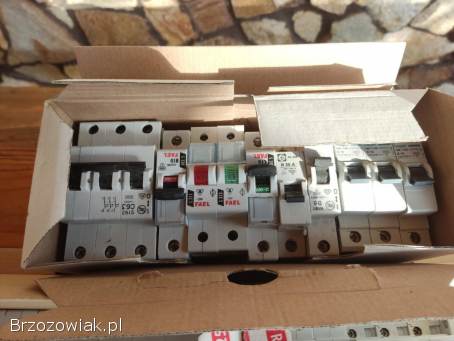 Na sprzedaż wyłączniki nadprądowe ES