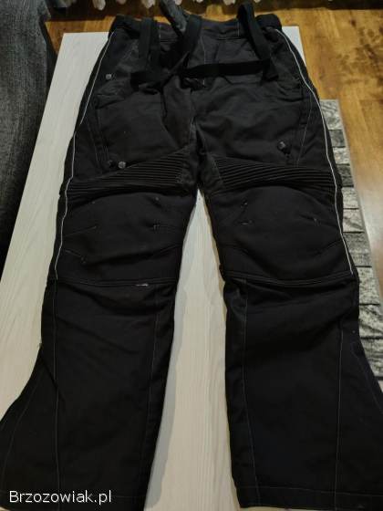 Odzież motocyklowa męska.