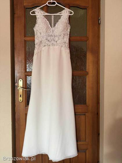 Suknia ślubna -  śmietankowa biel,  koronka,  gładka
