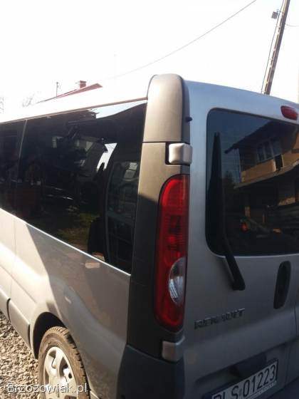 Renault Trafić 2.  0 9 osobowy