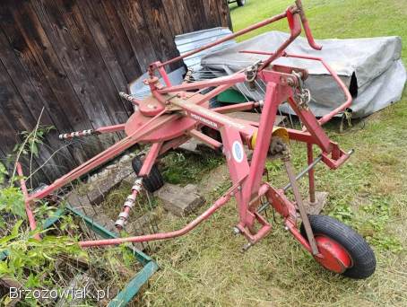 Zgrabiarka POTTINGER.