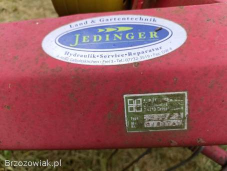 Zgrabiarka POTTINGER.