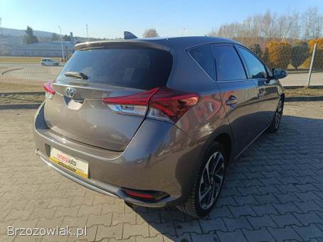 Toyota Auris II Facelifting 2017