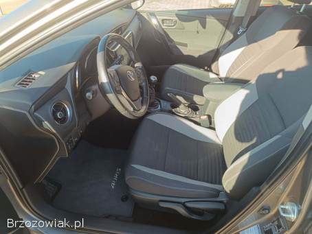 Toyota Auris II Facelifting 2017