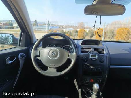 Renault Megane II 2.  0i 136KM 2006