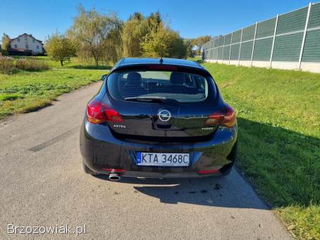 Opel Astra Astra J  2010