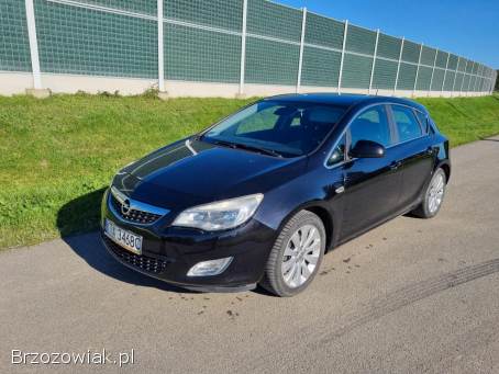 Opel Astra Astra J  2010