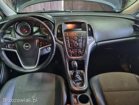 Opel Astra Astra J  2010