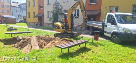 Koparka Usługi koparką 3t Kucie młotem Usługi transportowe wywrotkami