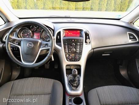 Opel Astra Z Niemiec  2011