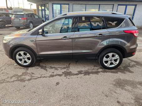 Ford Kuga 1.  6 16V 150KM  2014