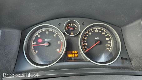 Opel Zafira 1.  7CDTI 125 7os 2011