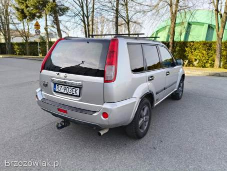 Nissan X-Trail 4x4 2.  0 gaz  2004